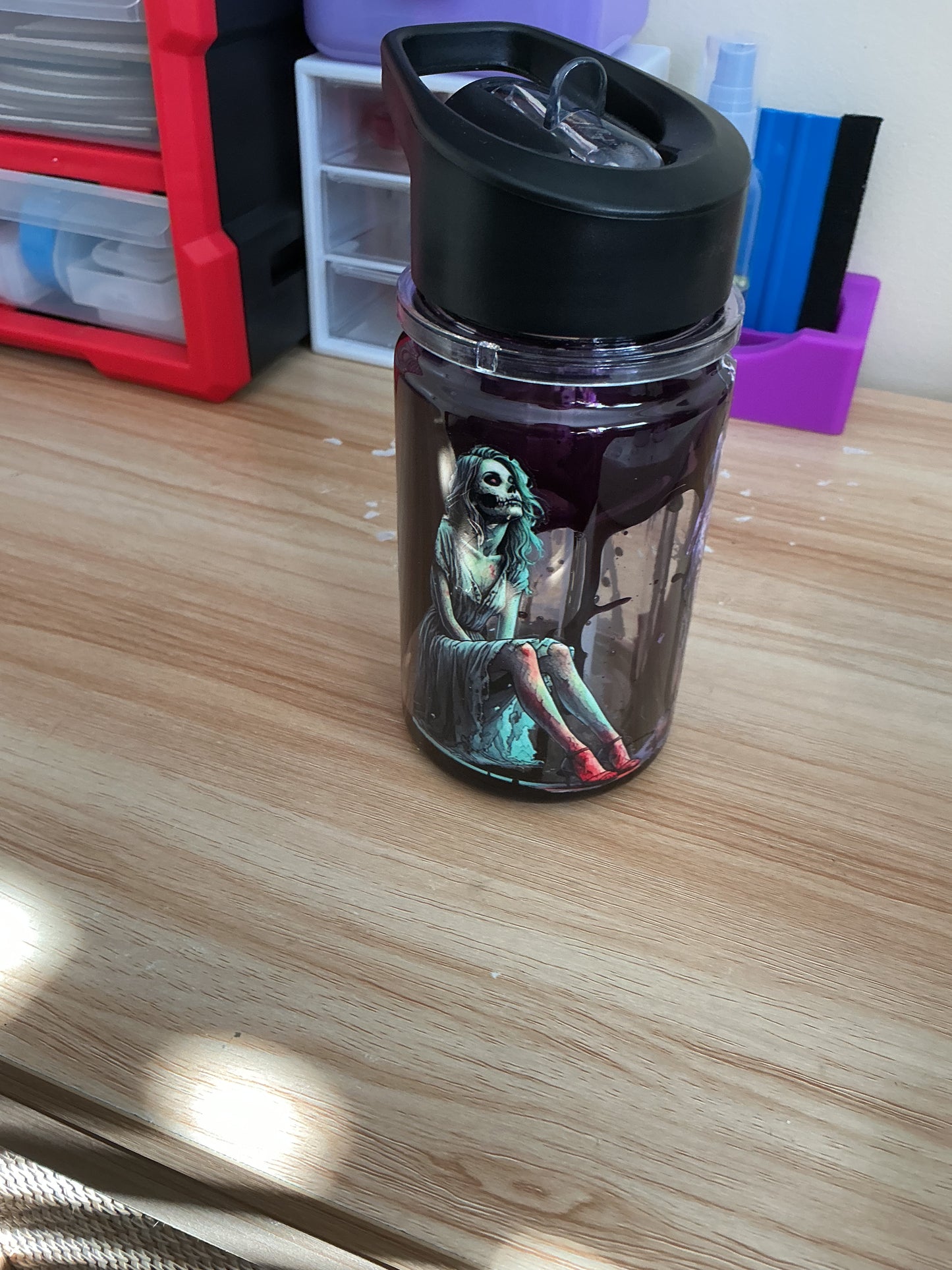 Zombie girl lava drip kids 10 Oz water bottle