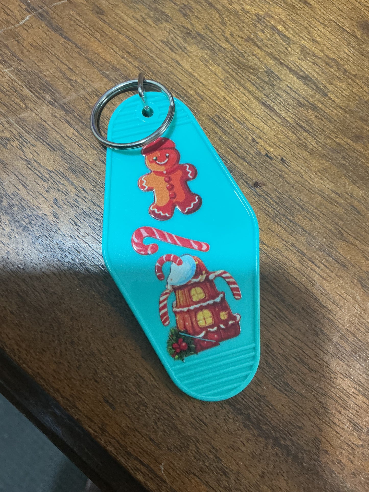 Hotel Keychains – Retro Motel Style