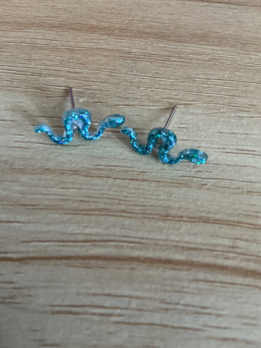 Snake studs