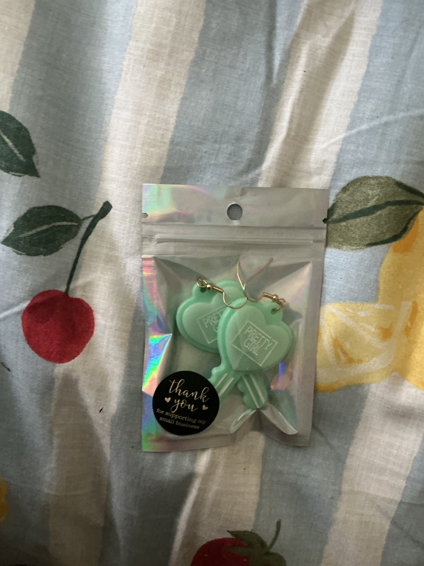 💚 Pretty Girl Heart Key Earrings ❤️