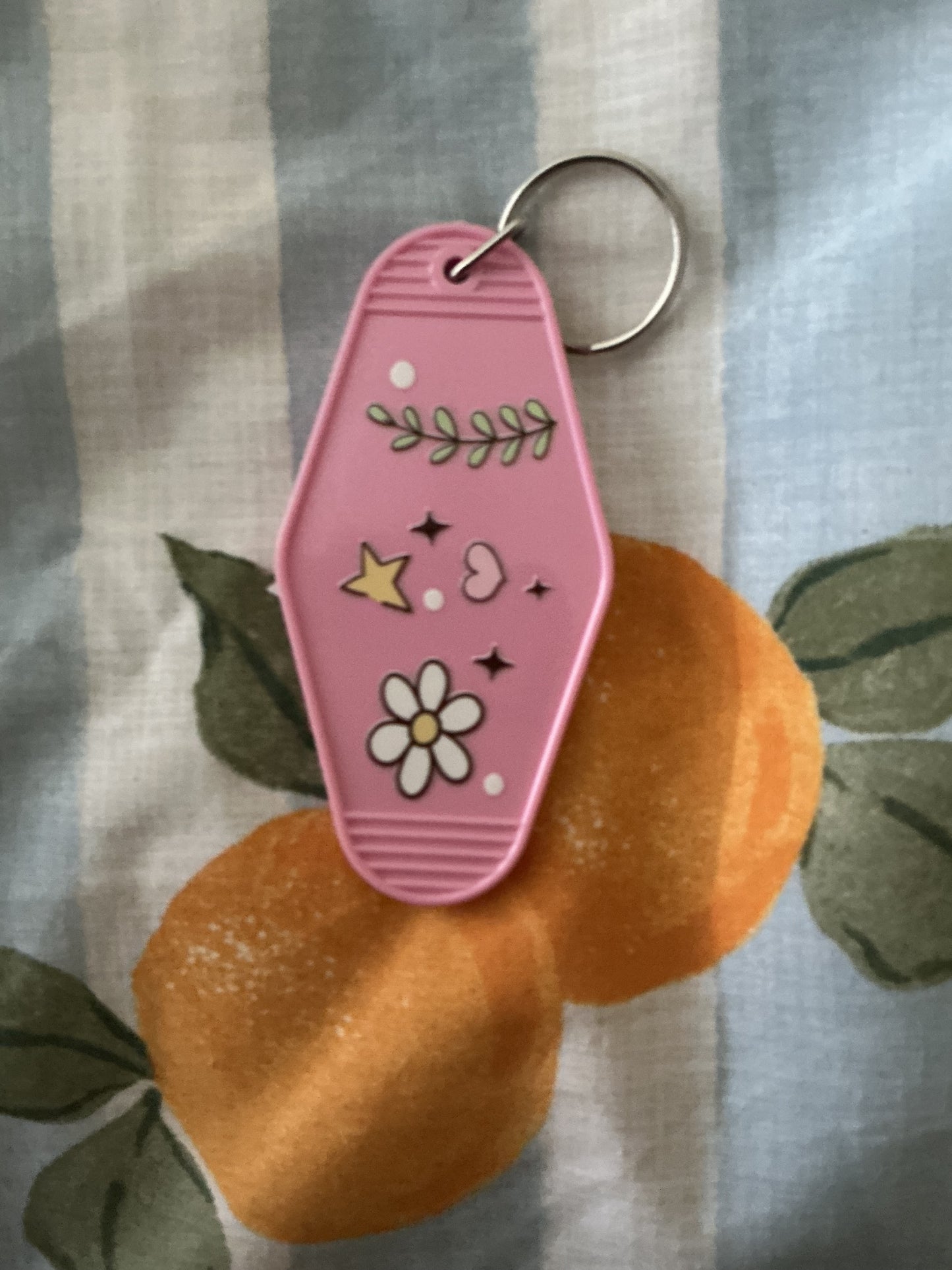 Hotel Keychains – Retro Motel Style
