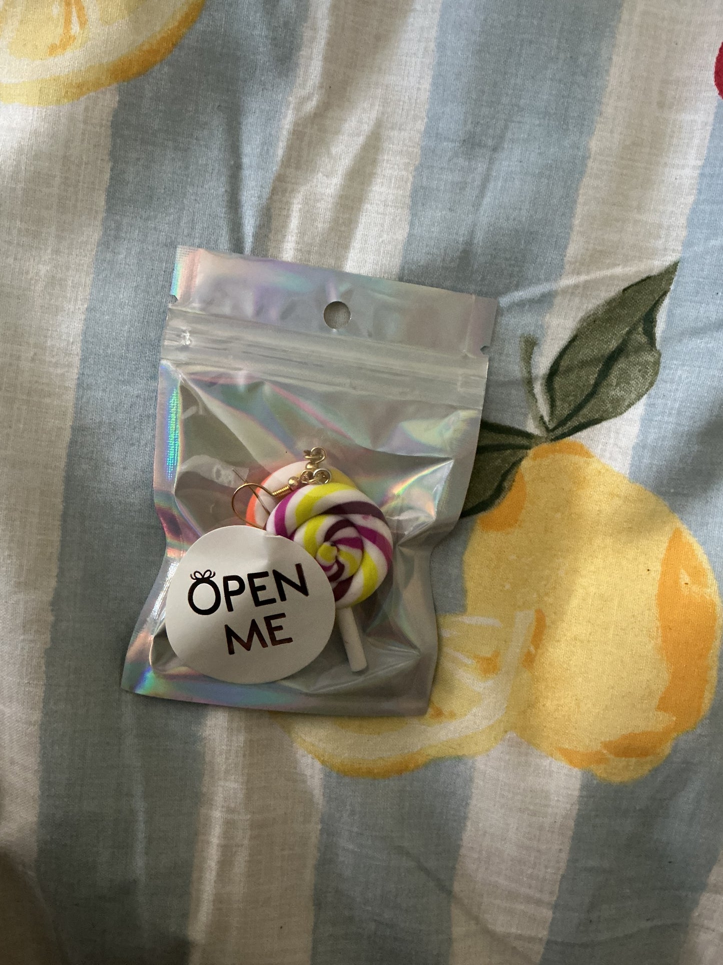 🍭 Swirl Lollipop Earrings – Sweet Candy Dangle