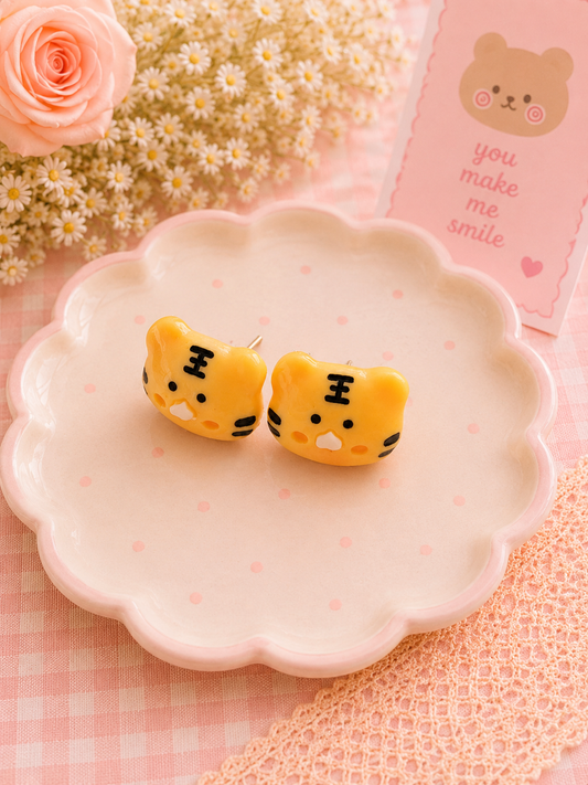Tiger Studs