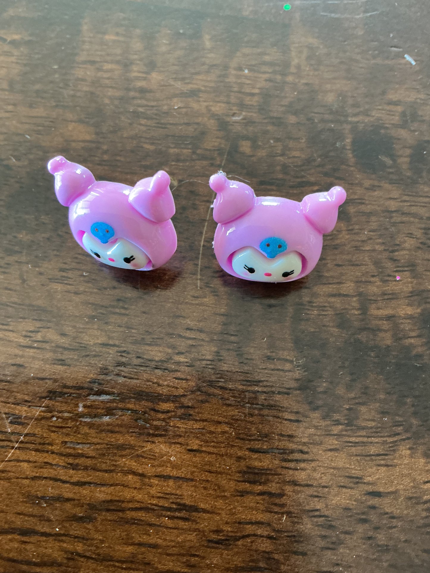 Hello Kitty Studs