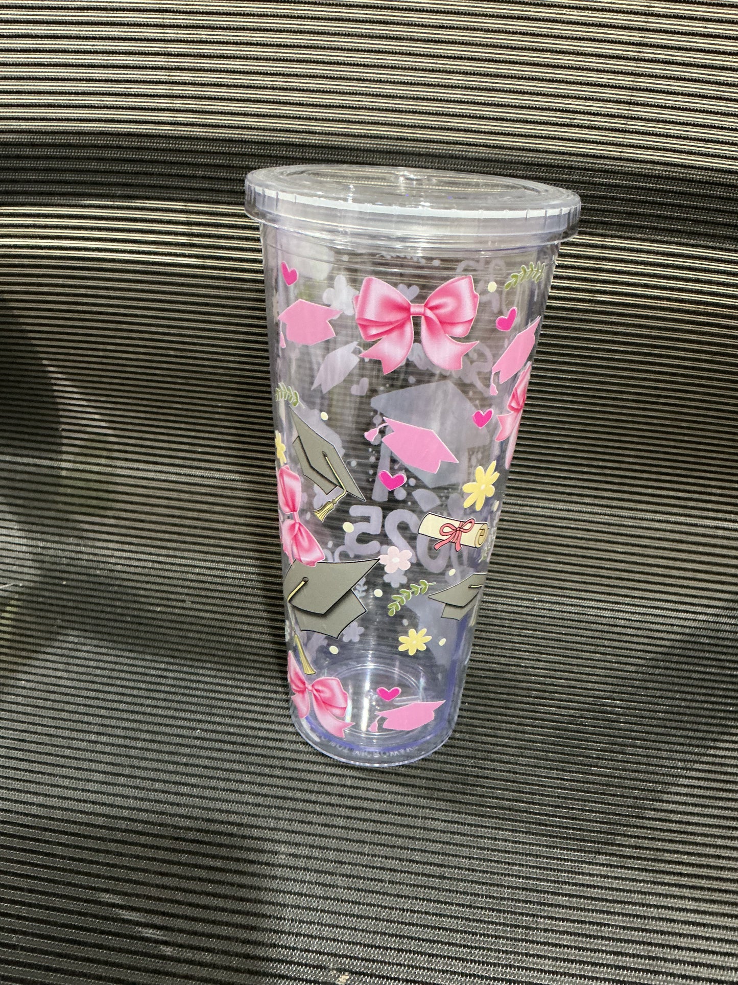 Bow tumblers
