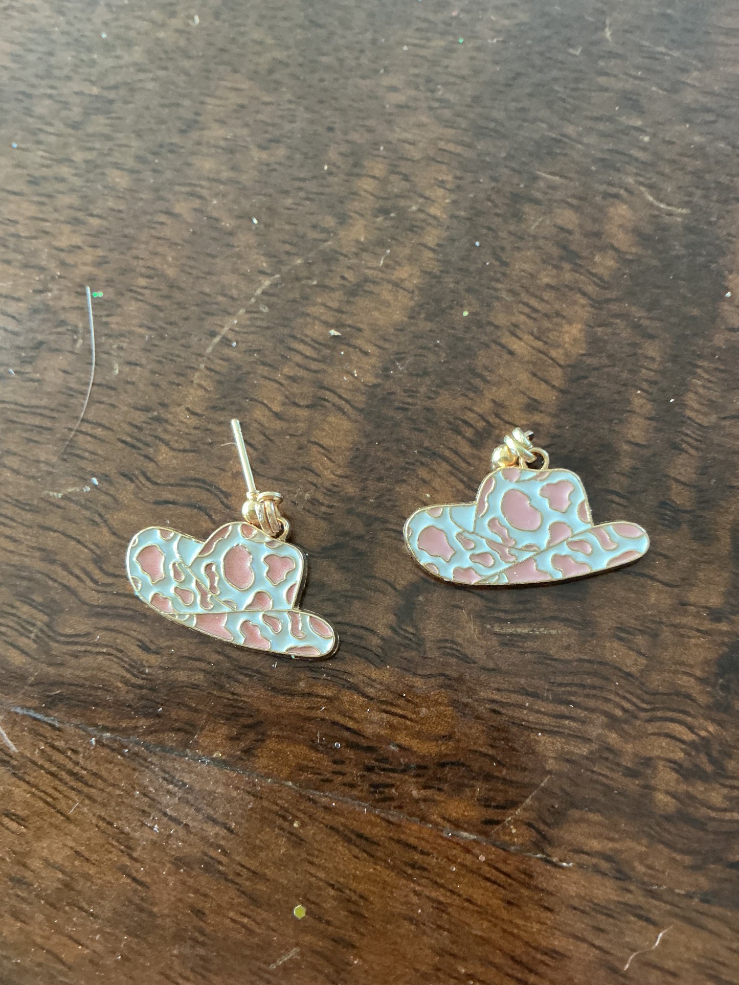 Country Style Studs