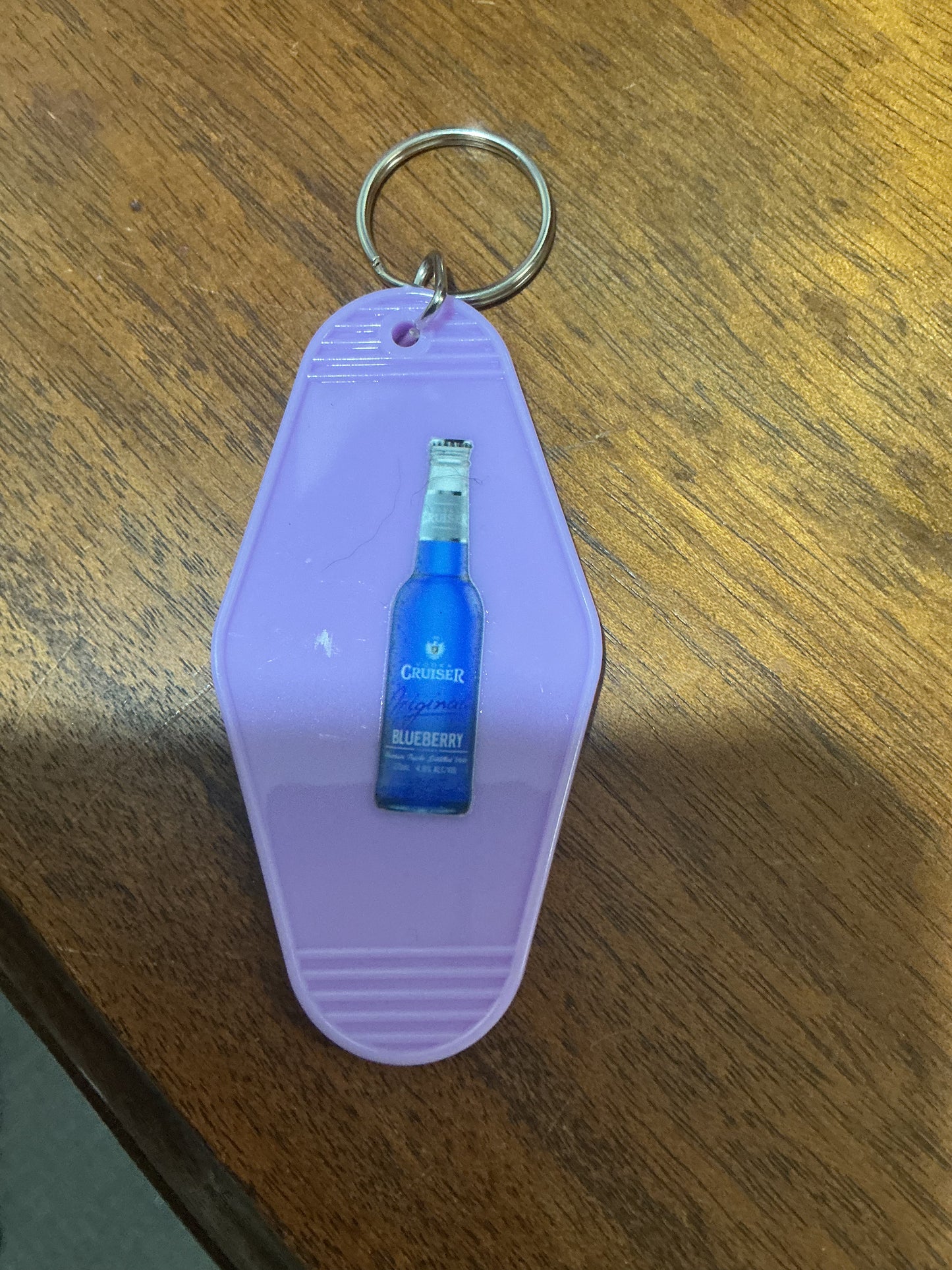 Hotel Keychains – Retro Motel Style