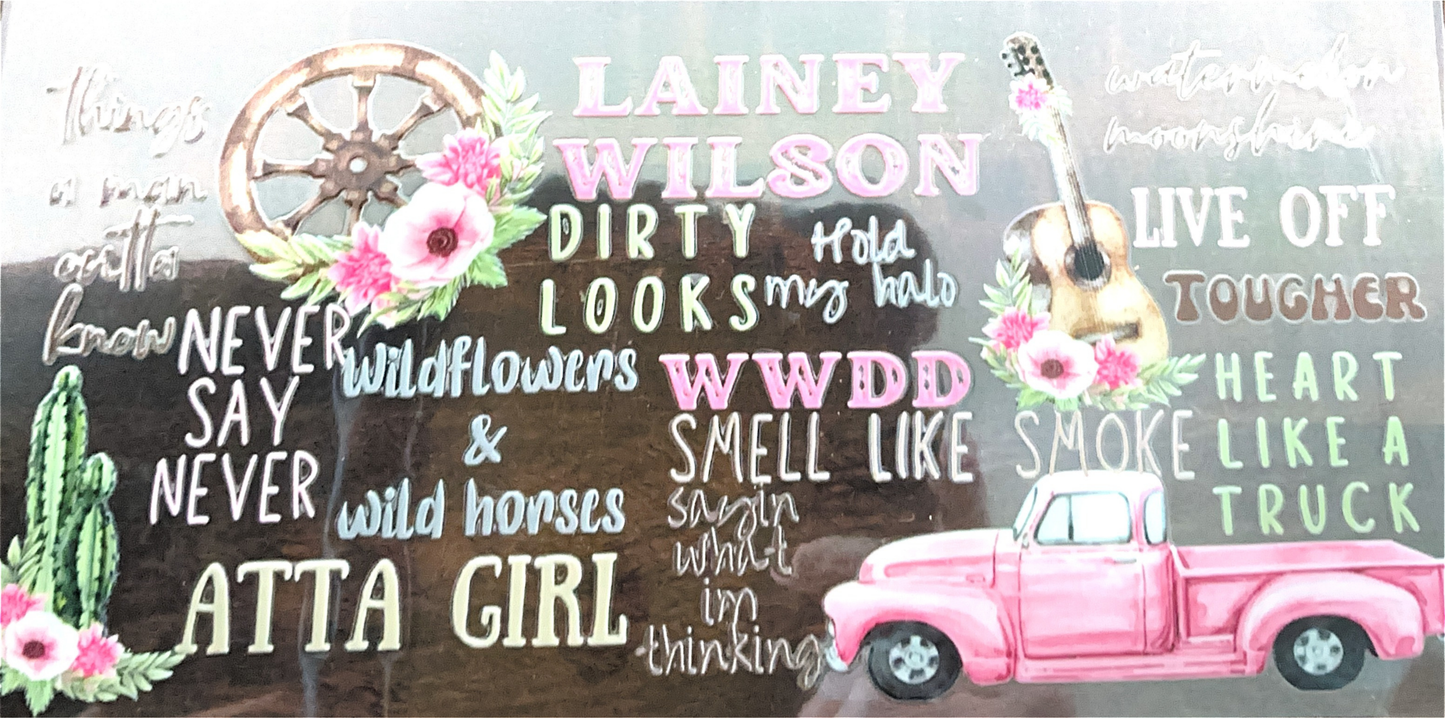lainey-wilson
